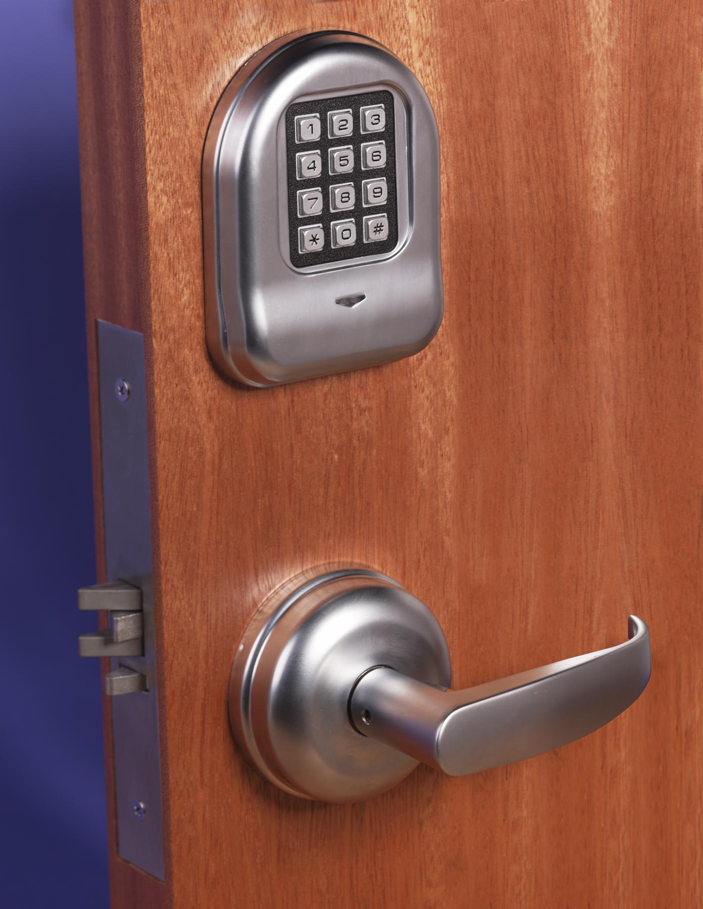 Электронная входная дверь в квартиру. Замок врезной Door Lock. Дверной замок для входной двери электромеханический. Замок дверной Doorlock pl301. Цифровой замок на входную дверь кодовый.